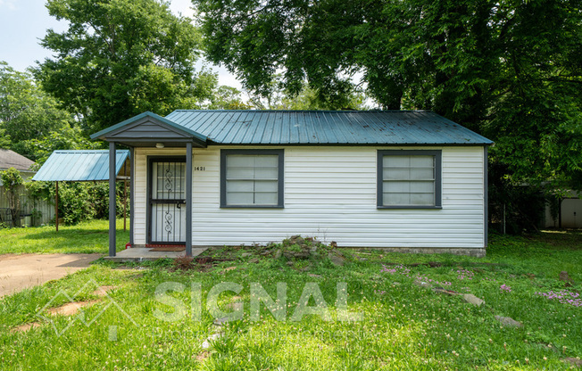 1421 RAYFIELD DR