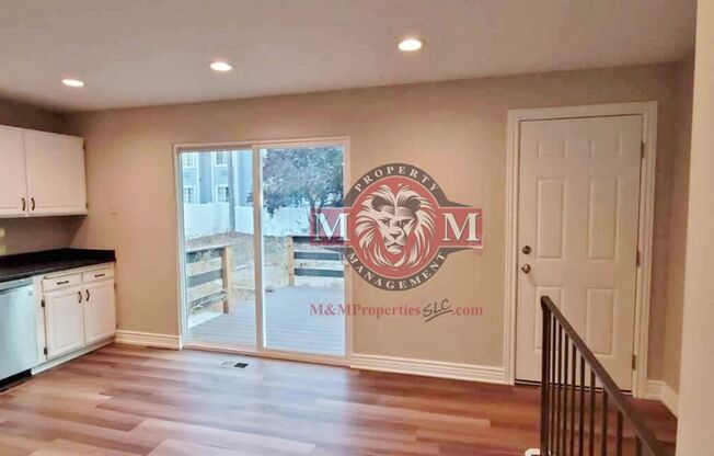 5 Bd 3 Ba Remodeled Home in Midvale
