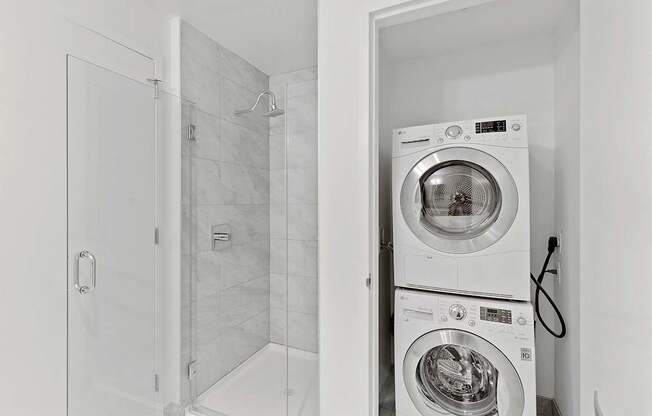 Washer dryer at 65 Bay Street, New Jersey