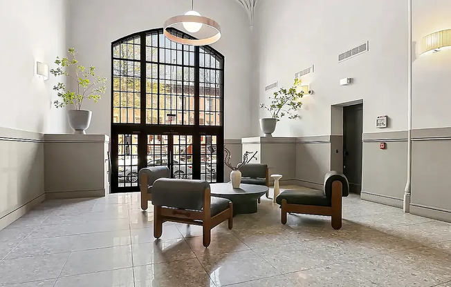 1 bed, 1 bath, $3,350, Unit 417