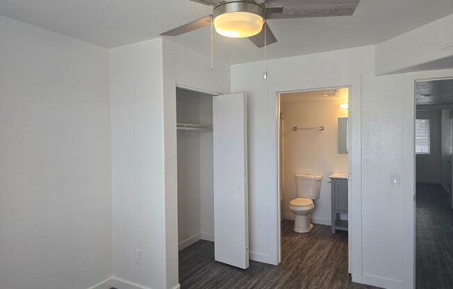 2 beds, 2 baths, 850 sqft, $1,450, Unit 207