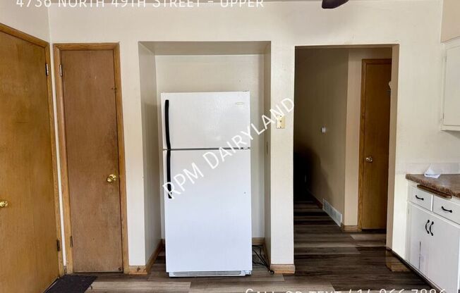 4736 N 49 ST