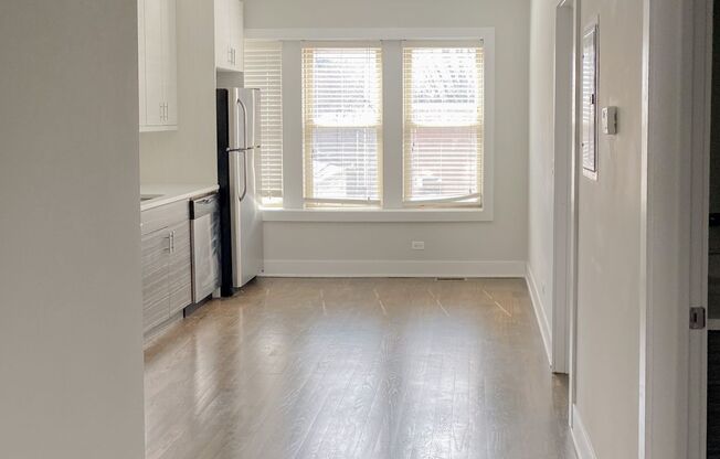 1 bed, 1 bath, 688 sqft, $2,195, Unit 3919-1W