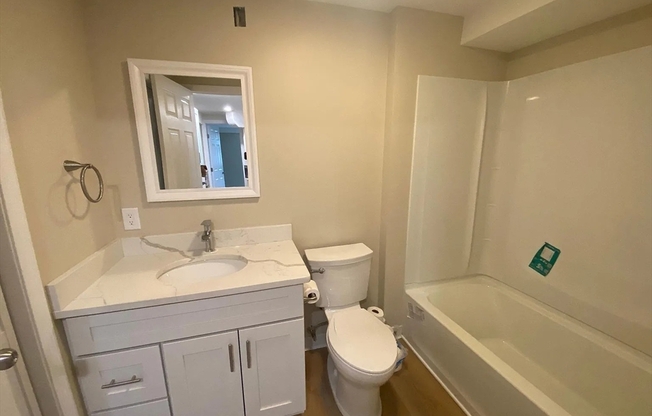 932 Massachusetts Ave