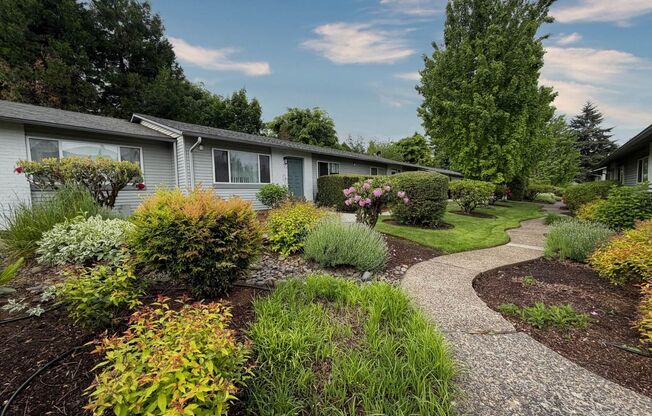Pleasant Square Apartments