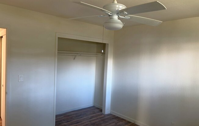 1237 CORONADO DR