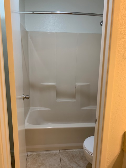 2 beds, 2 baths, 1,040 sqft, $1,610, Unit 152