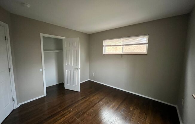 4 beds, 1 bath, $1,575