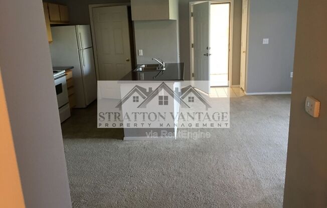 1 bed, 1 bath, 692 sqft, $1,175, Unit 367