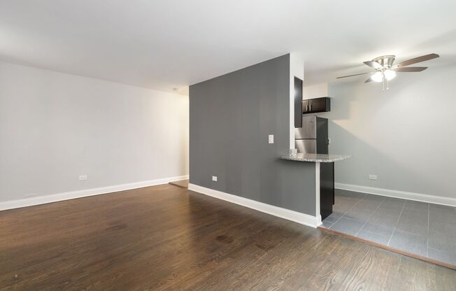 1 bed, 1 bath, 578 sqft, $1,850, Unit 309