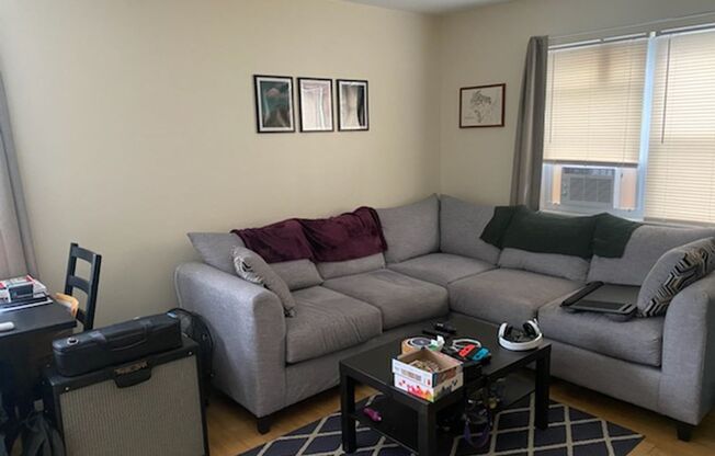 1004 Pleasant