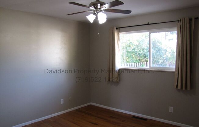 Updated 5 Bedroom House in Central Colorado Springs