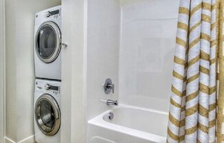 1 bed, 1 bath, 599 sqft, $1,575, Unit 602