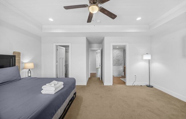 3 beds, 2.5 baths, 1,580 sqft, $2,400, Unit AV137