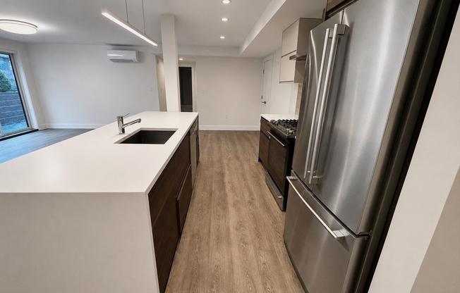40 Fisher Ave Apt 103D
