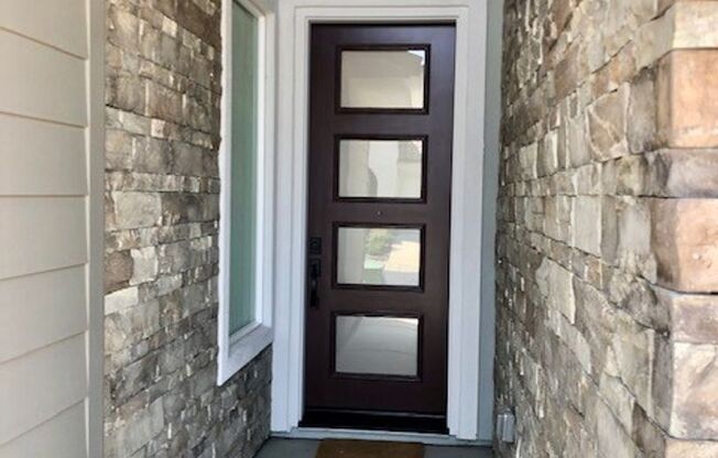 Beautiful 3-Bedroom Home in Russell Ranch Community