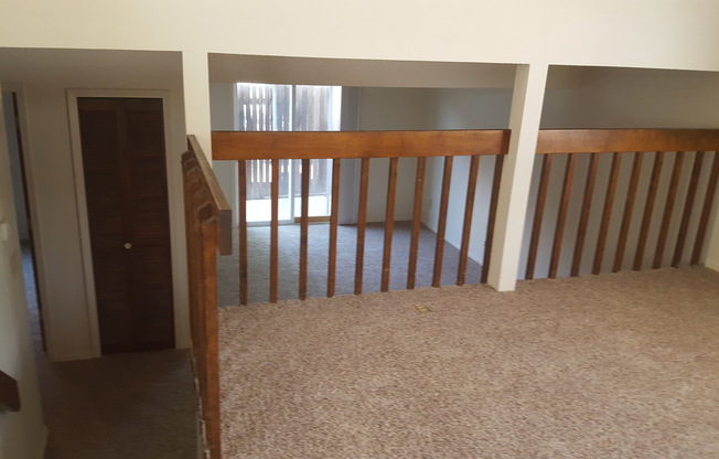 3 beds, 2 baths, $1,595