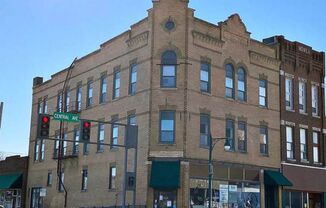 1109 Central Ave