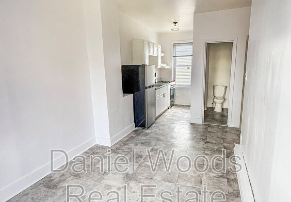 3927 POWELTON AVE