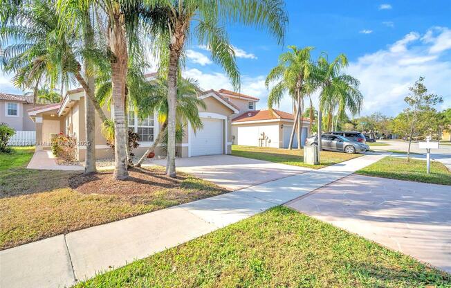 3016 SW 179 AVE