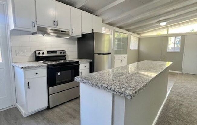 3 beds, 1 bath, $3,695