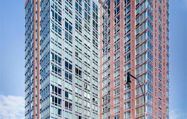 1 bed, 1 bath, $4,195, Unit 20J