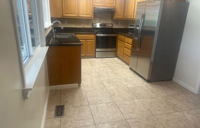 Beautiful Single Story Warms Springs Home
