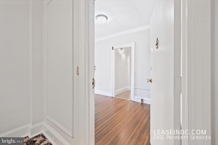 2022 Columbia Road Unit 604