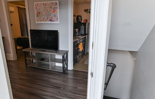 1 bed, 1 bath, 600 sqft, $995, Unit Apt 25
