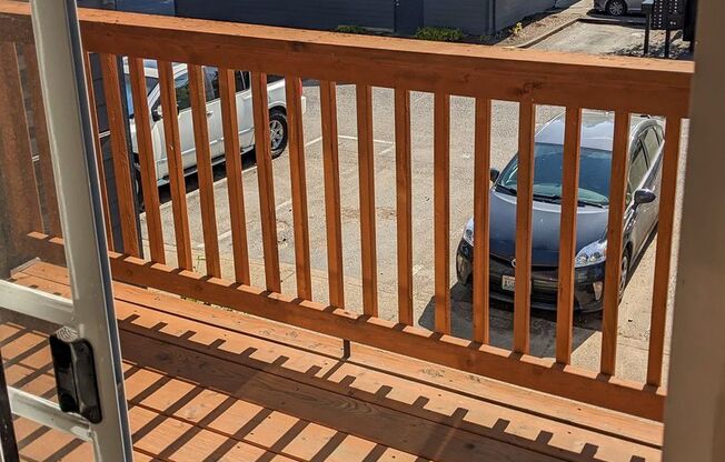 2 beds, 2 baths, 950 sqft, $1,295, Unit 31