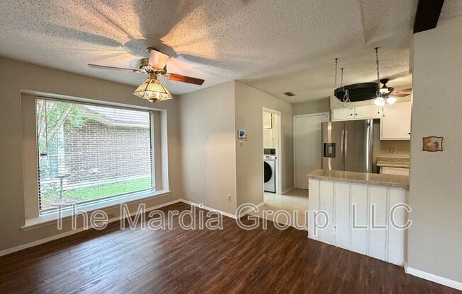 1506 WHITEOAK DR