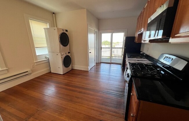 27 Buttonwood St.