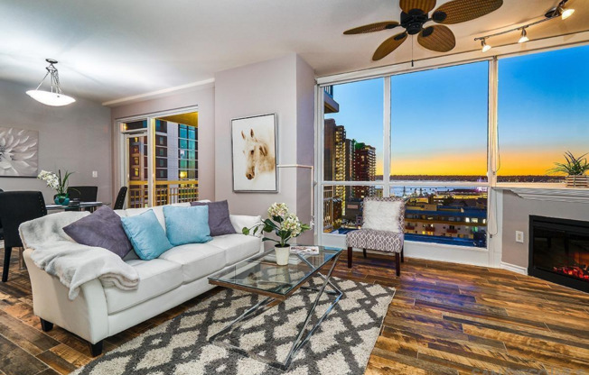 2 beds, 2 baths, $4,900, Unit # 1003