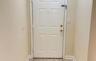 2 beds, 2 baths, $1,600