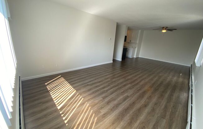 2 beds, 1 bath, 925 sqft, $1,489, Unit 2669-212