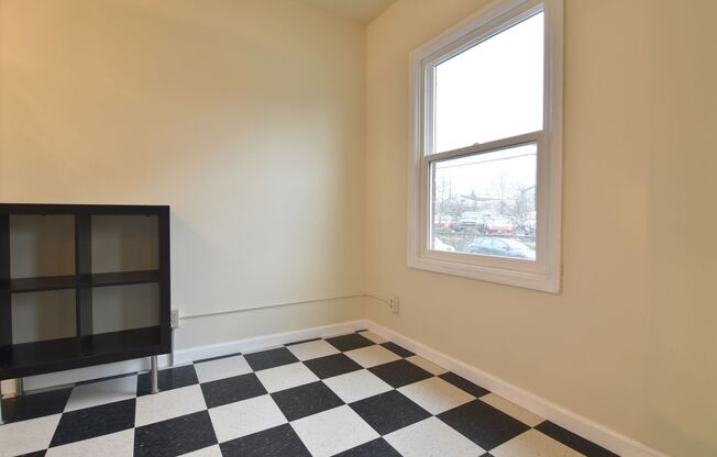 5130 N Williams