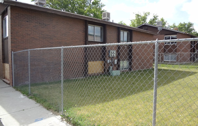 4642 4 Plex