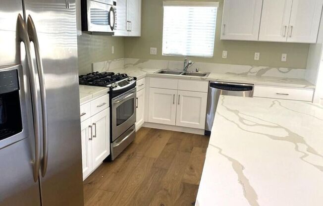 3 beds, 3 baths, $3,700