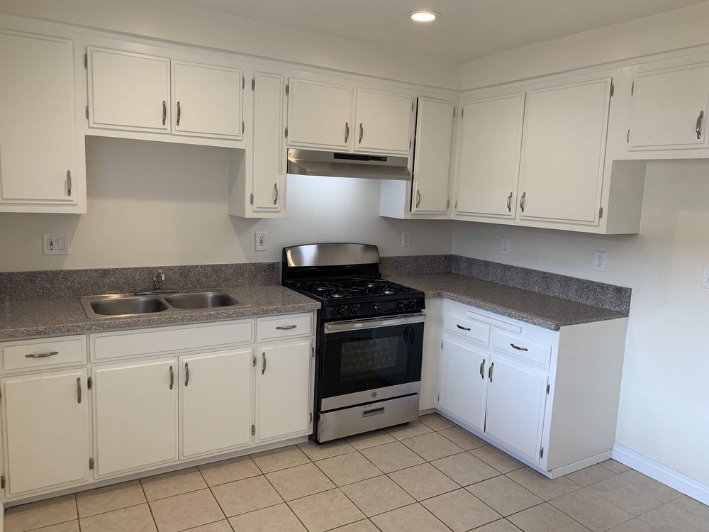 4441 W 134th