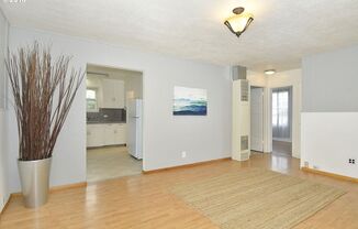 3 beds, 1 bath, $2,445