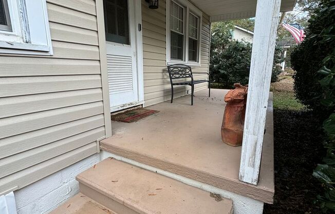 Cozy 2/1 House in West Rome- $1,495