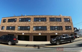 135 BROADWAY ST