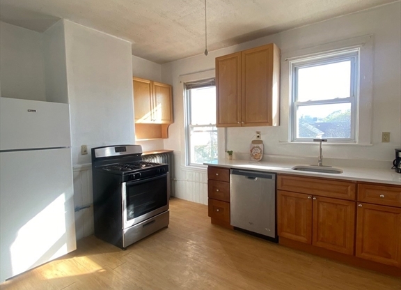 58 Aspinwall Ave.