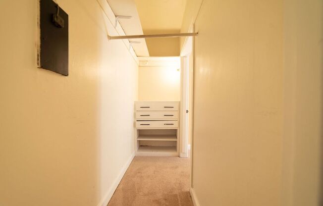 1176 University