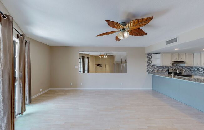 Beautiful Condo Overlooking Lake Ray Hubbard in Chandler's Landing