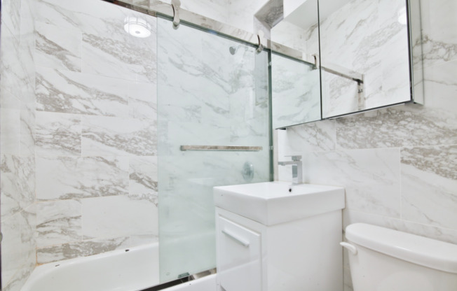 Studio, 1 bath, 410 sqft, $2,650, Unit 1G