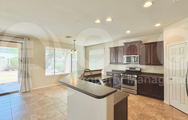 4630 W Venture Ct