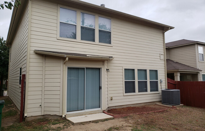 3 beds, 2 baths, $1,895