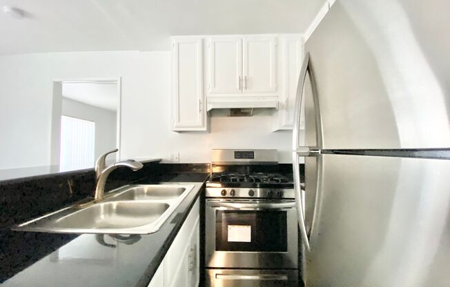 1 bed, 1 bath, $1,738