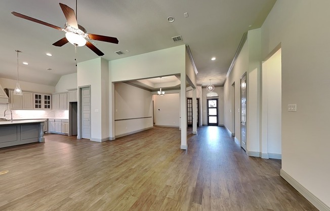 614 SUMMER OAKS DR
